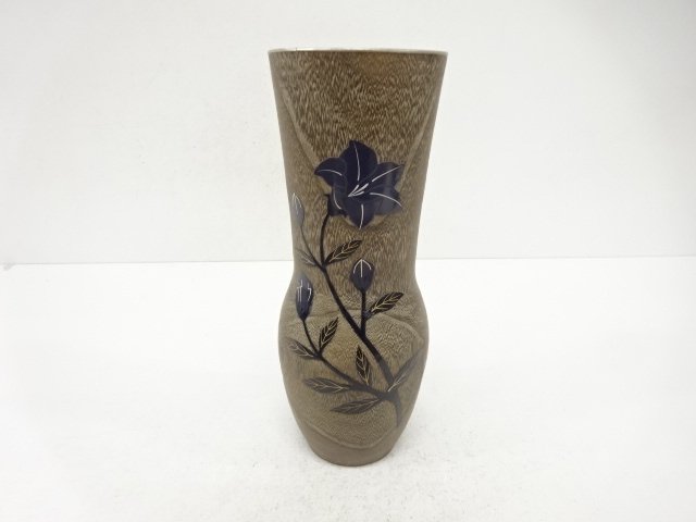 JAPANESE COLLECTIBLE / PAULOWNIA PAULOWNIA FLOWER ARRANGEMENT